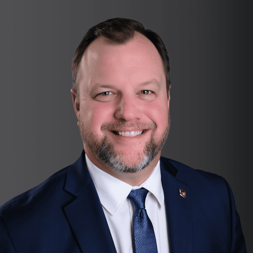 Lance Pearce headshot