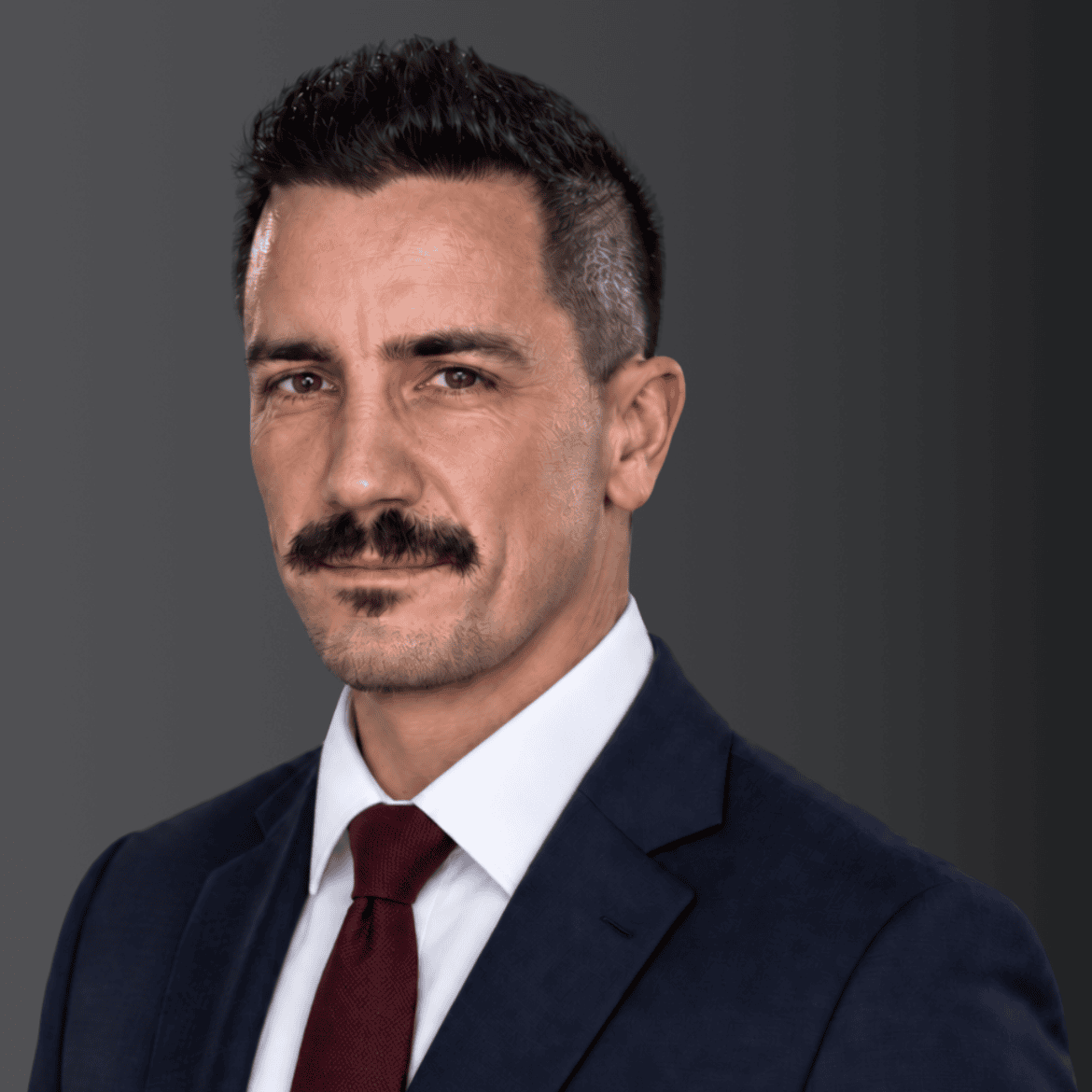 Nathan Tarr headshot